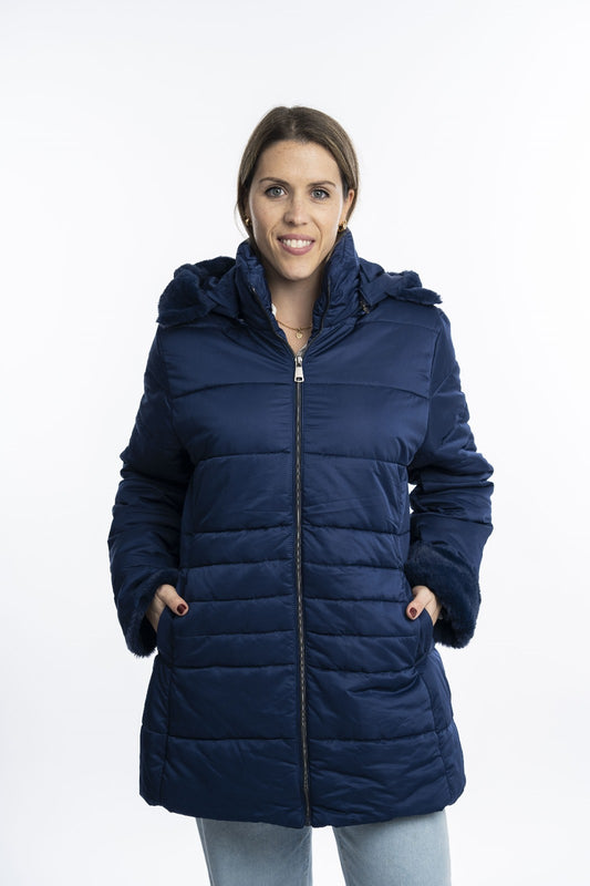 Campera de Nylon con capucha